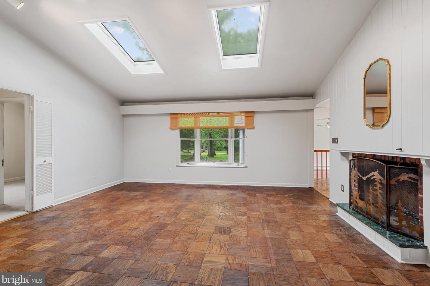 716 Seminary Ave, Baltimore MD  21286-1538 exterior