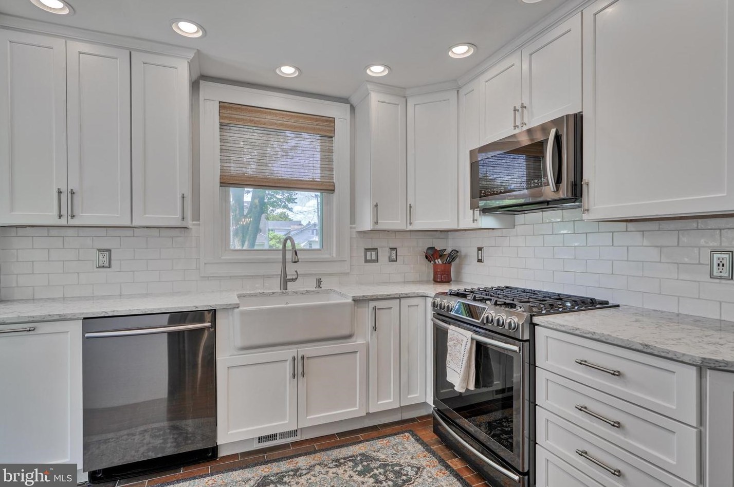 105 Burke Ave, Baltimore MD 21286-1118 exterior