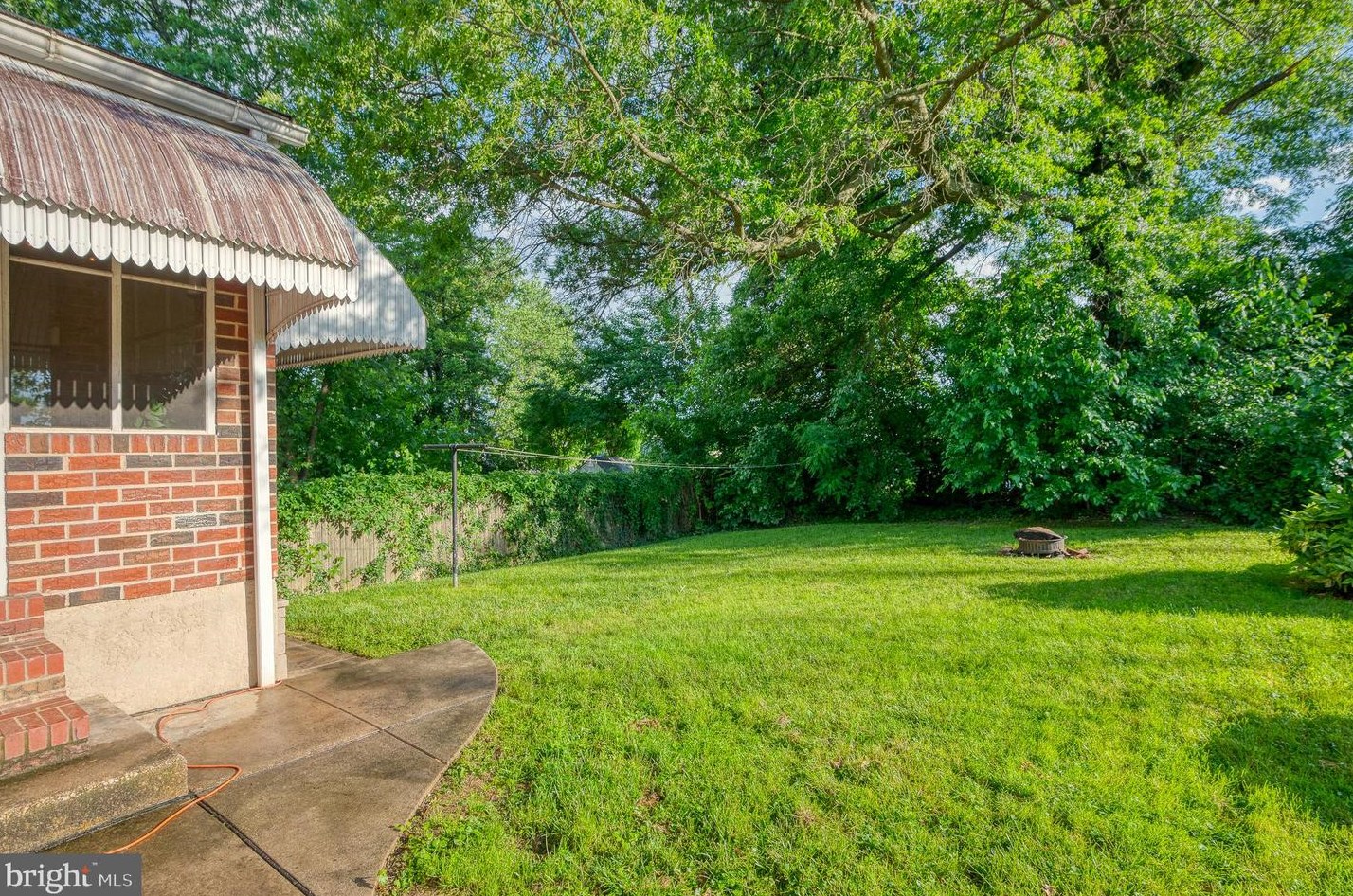 17 Fuller Ave, Baltimore MD 21206-1013 exterior