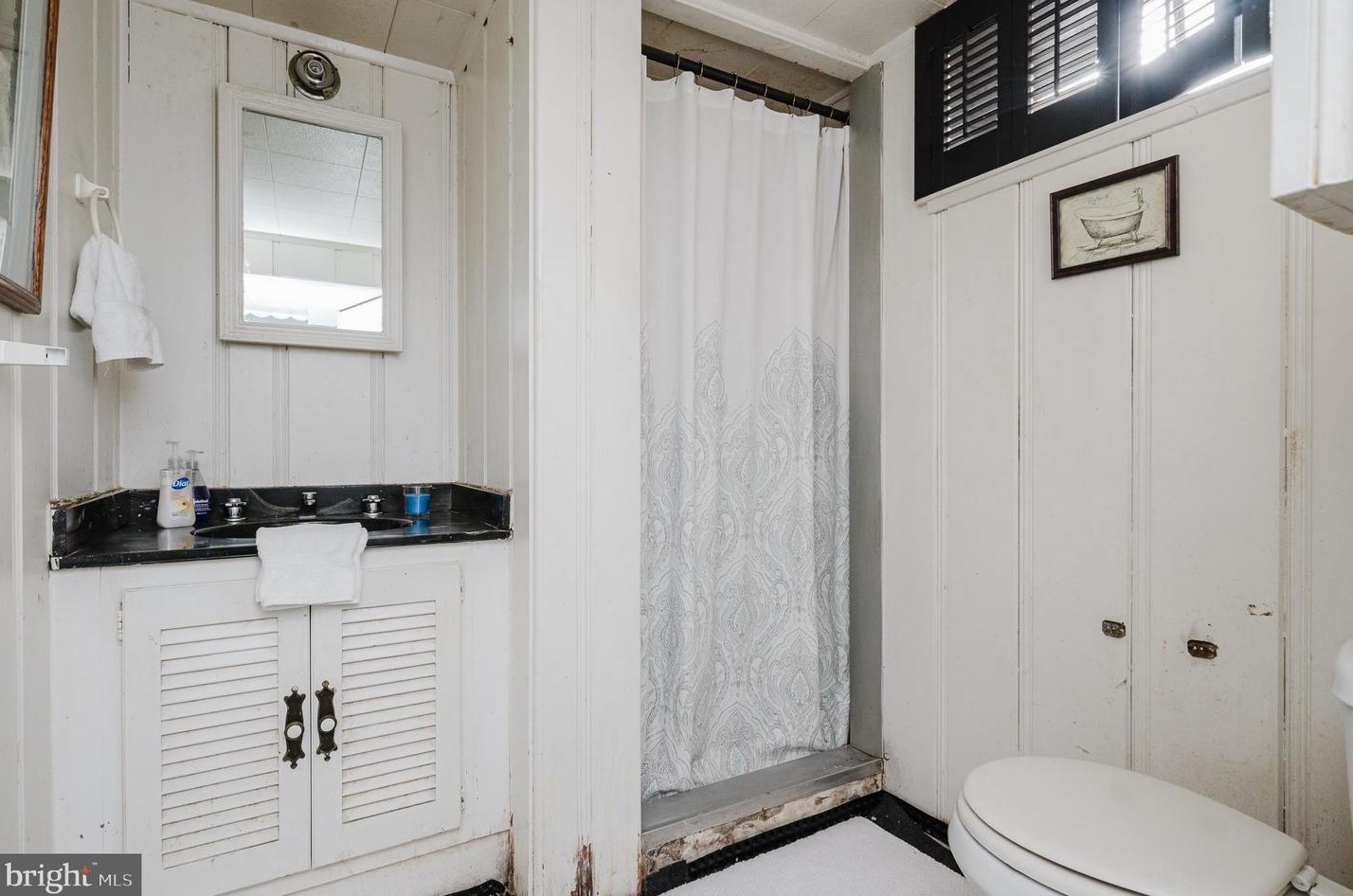 17 Fuller Ave, Baltimore MD 21206-1013 exterior