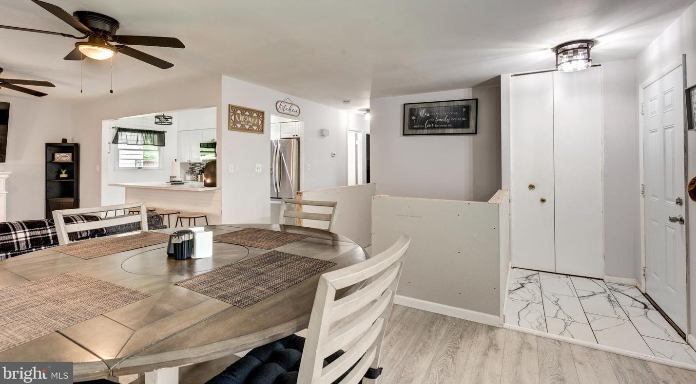 319 Stafford Dr, Baltimore MD  21228-3641 exterior