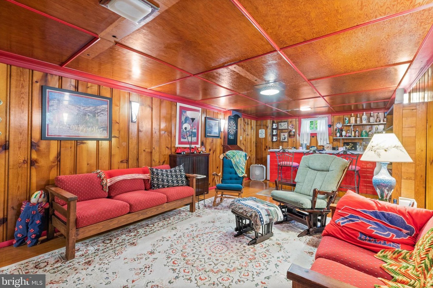 5576 Ashbourne Rd, Baltimore MD 21227-2814 exterior