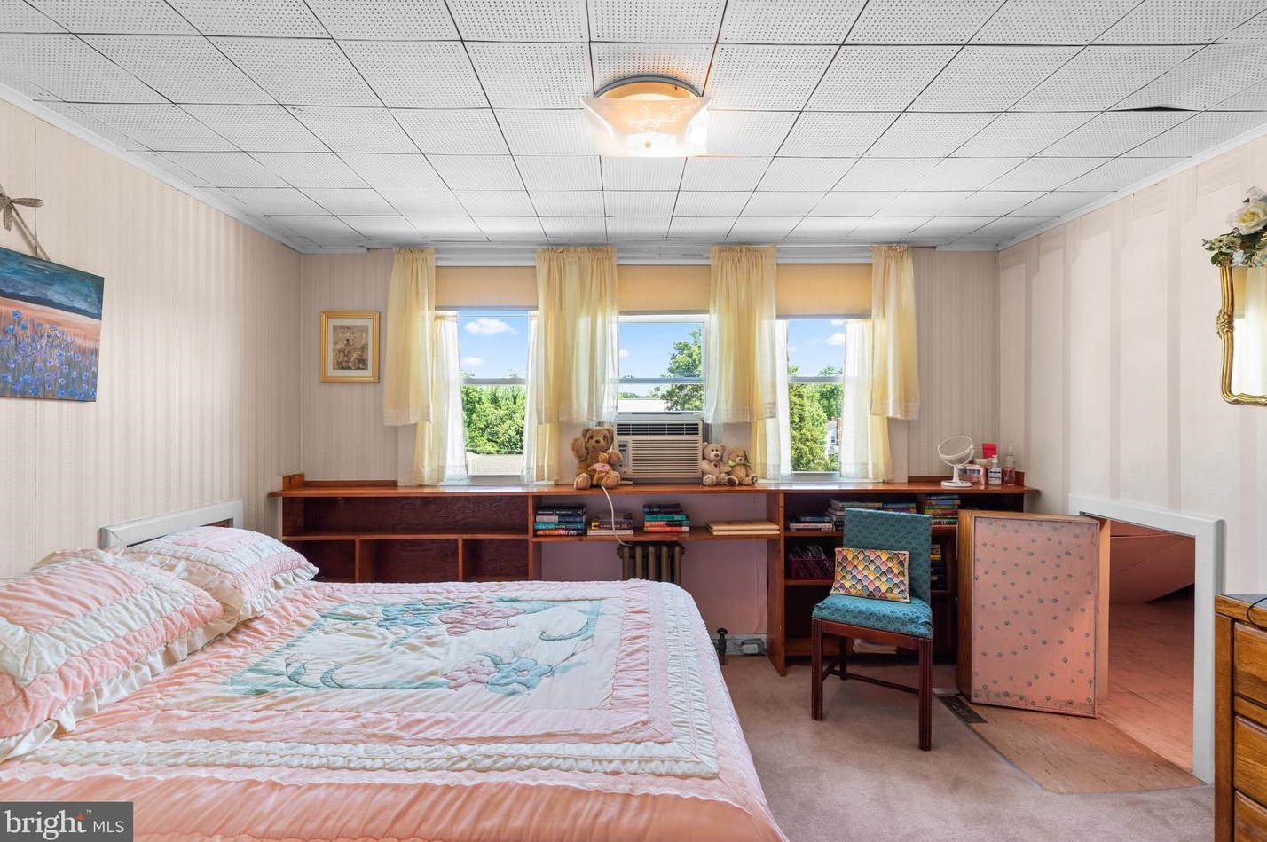 5576 Ashbourne Rd, Baltimore MD 21227-2814 exterior