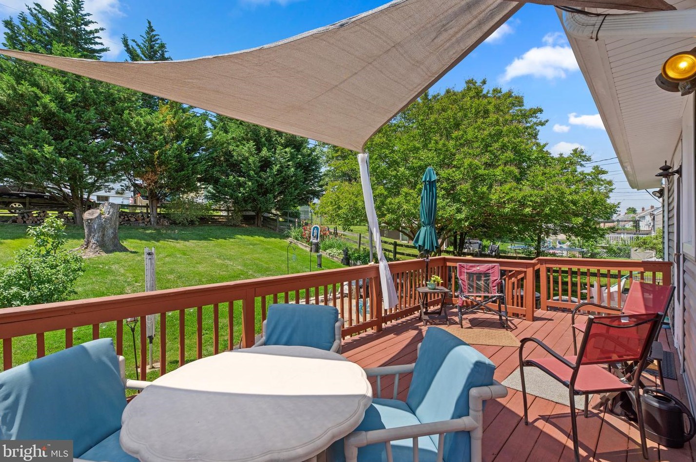 5576 Ashbourne Rd, Baltimore MD 21227-2814 exterior