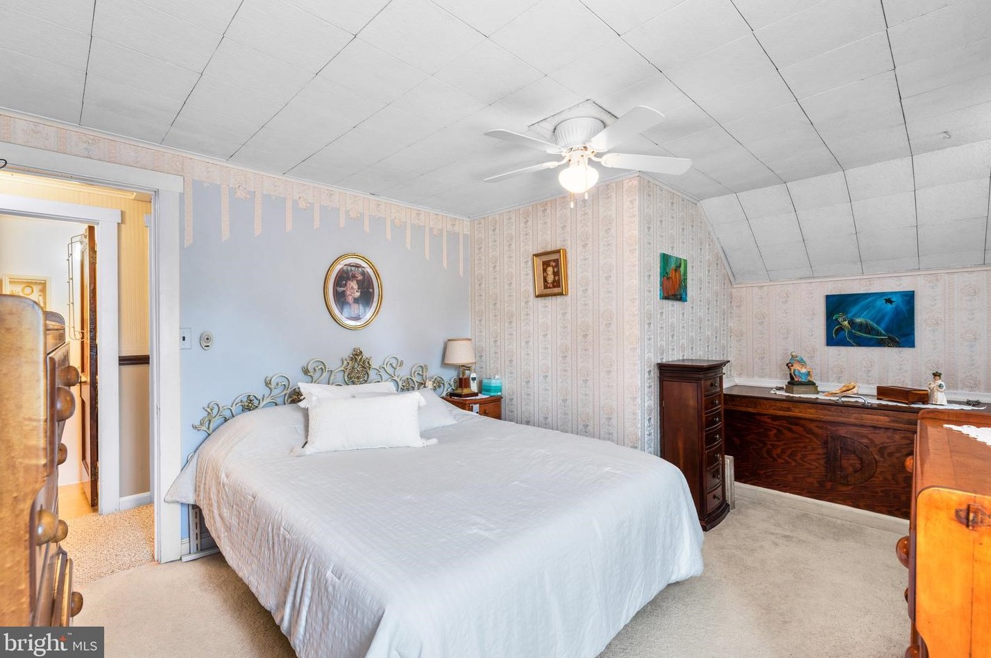 5576 Ashbourne Rd, Baltimore MD 21227-2814 exterior