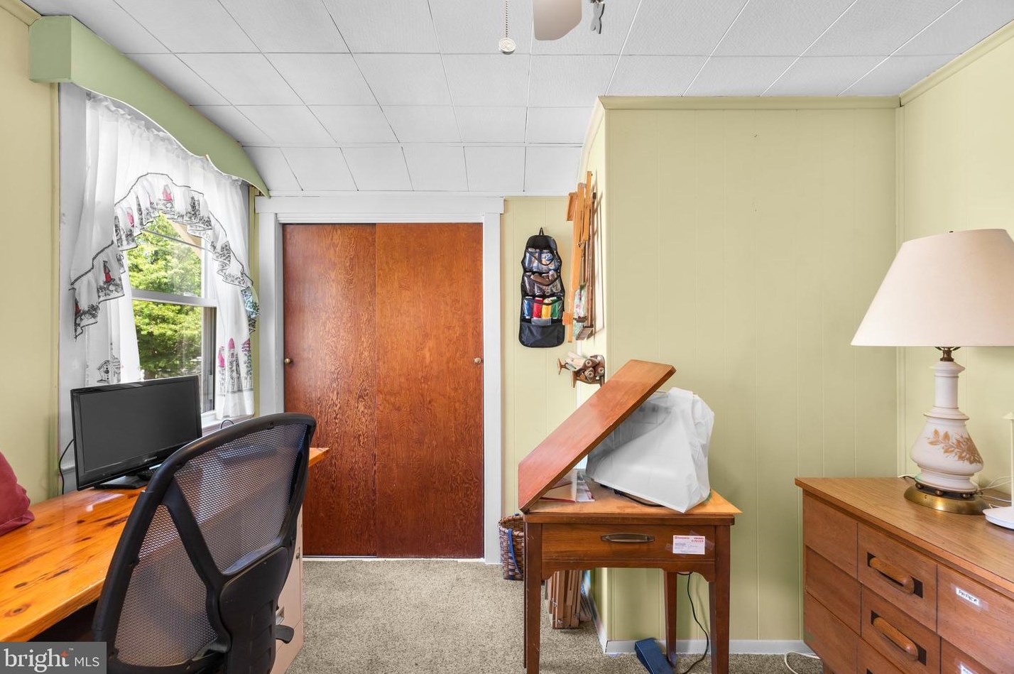 5576 Ashbourne Rd, Baltimore MD 21227-2814 exterior