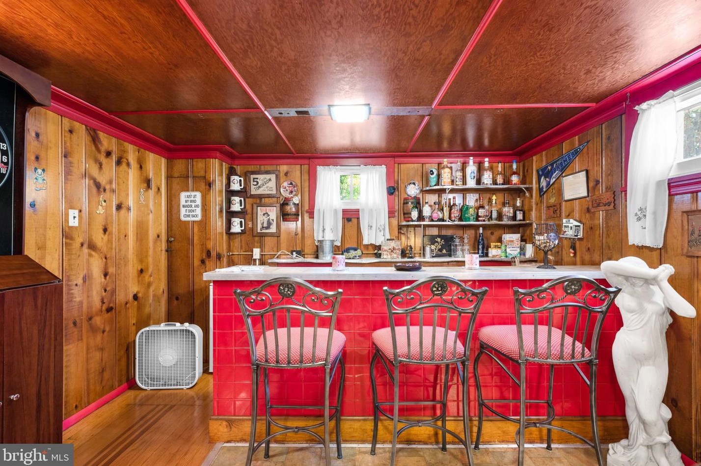 5576 Ashbourne Rd, Baltimore MD 21227-2814 exterior