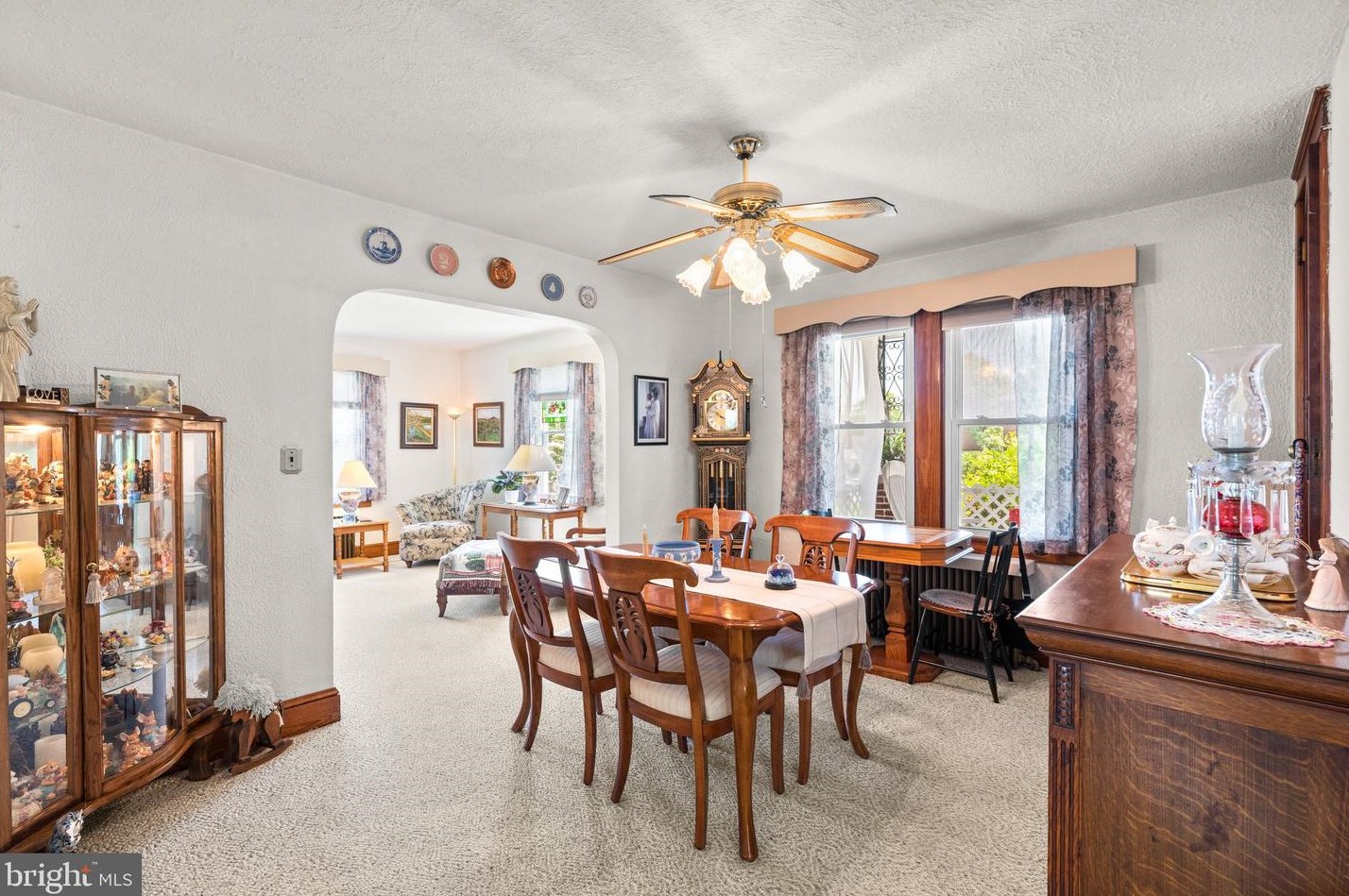 5576 Ashbourne Rd, Baltimore MD 21227-2814 exterior