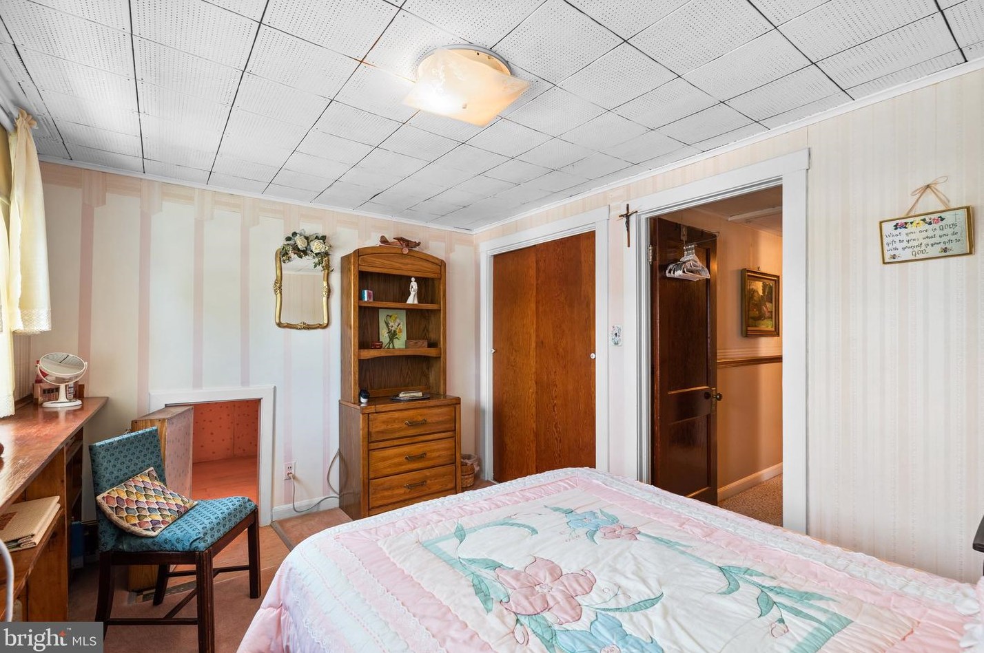 5576 Ashbourne Rd, Baltimore MD 21227-2814 exterior