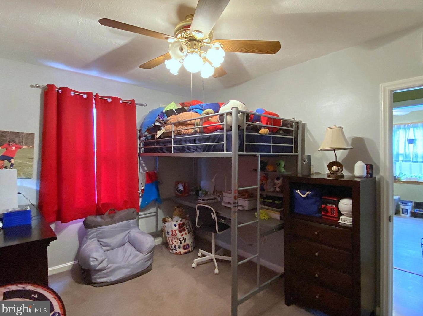 404 Taylor Ave, Baltimore MD 21228-2200 exterior