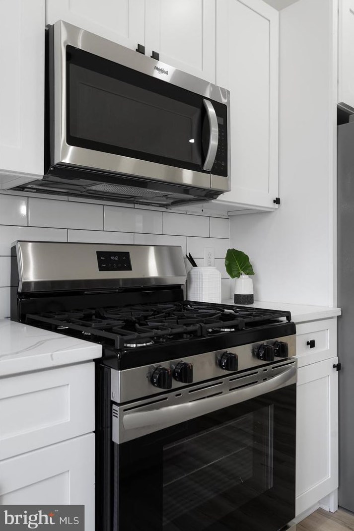 2816 New York Ave, Baltimore MD 21227-3727 exterior