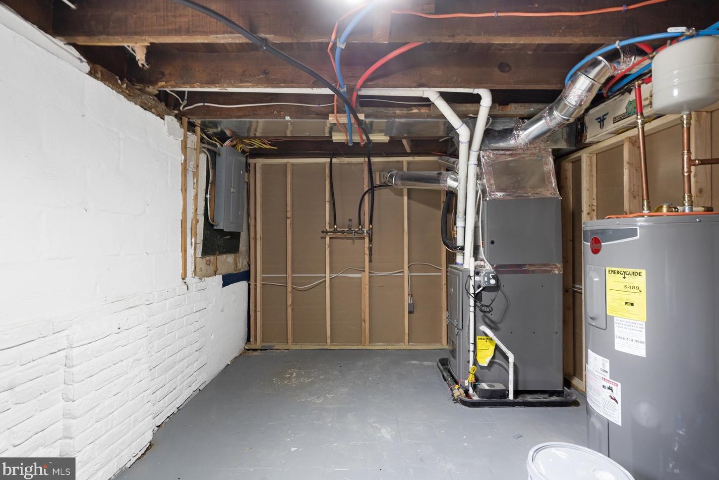 2816 New York Ave, Baltimore MD 21227-3727 exterior