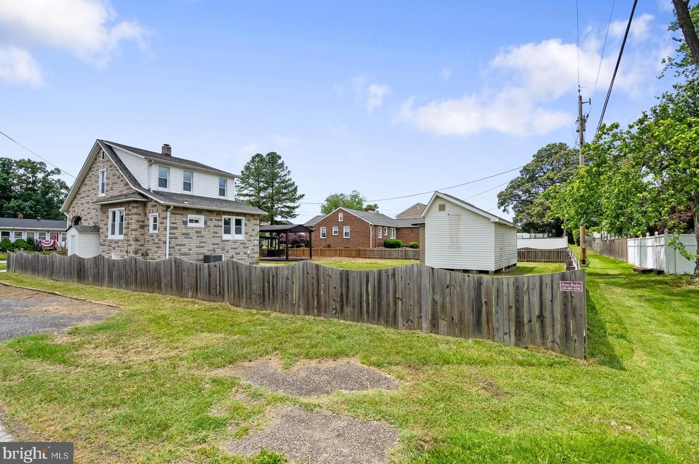 2816 New York Ave, Baltimore MD 21227-3727 exterior