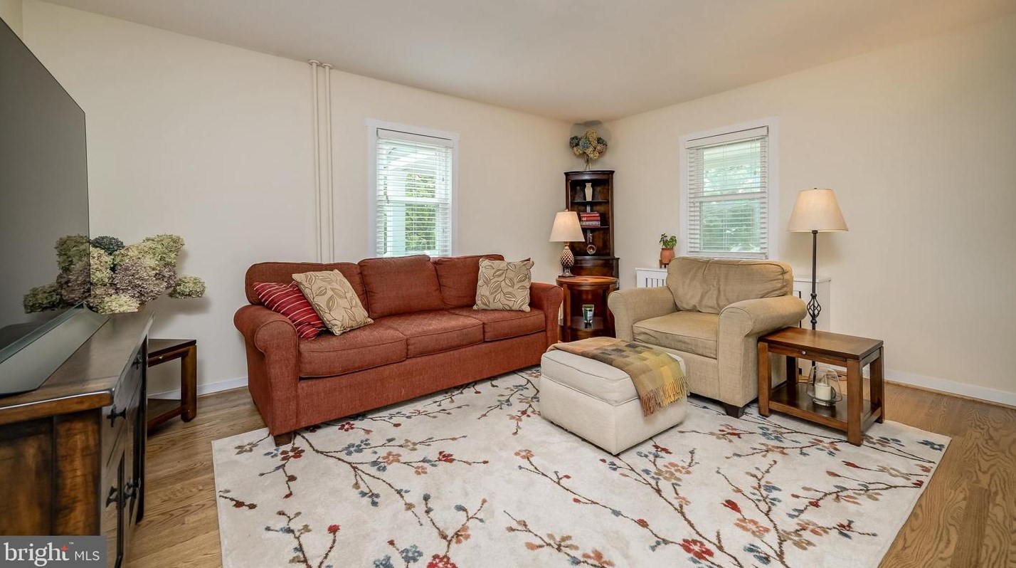 139 Newburg Ave, Baltimore MD 21228-5108 exterior