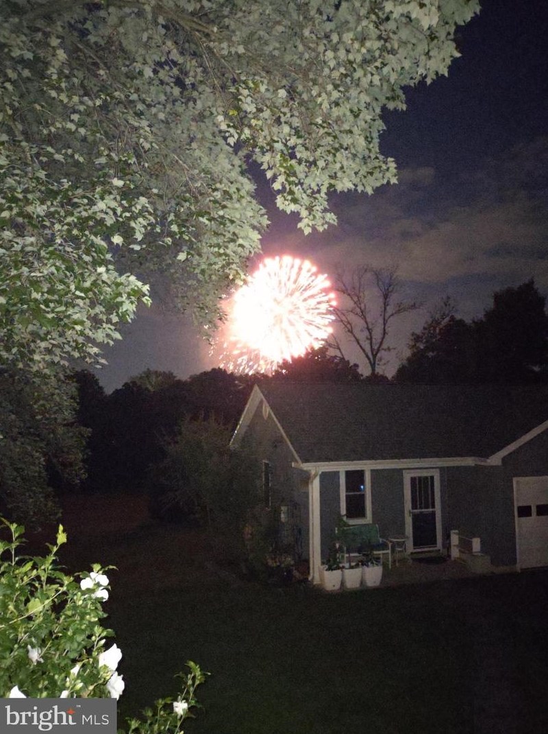 139 Newburg Ave, Baltimore MD 21228-5108 exterior