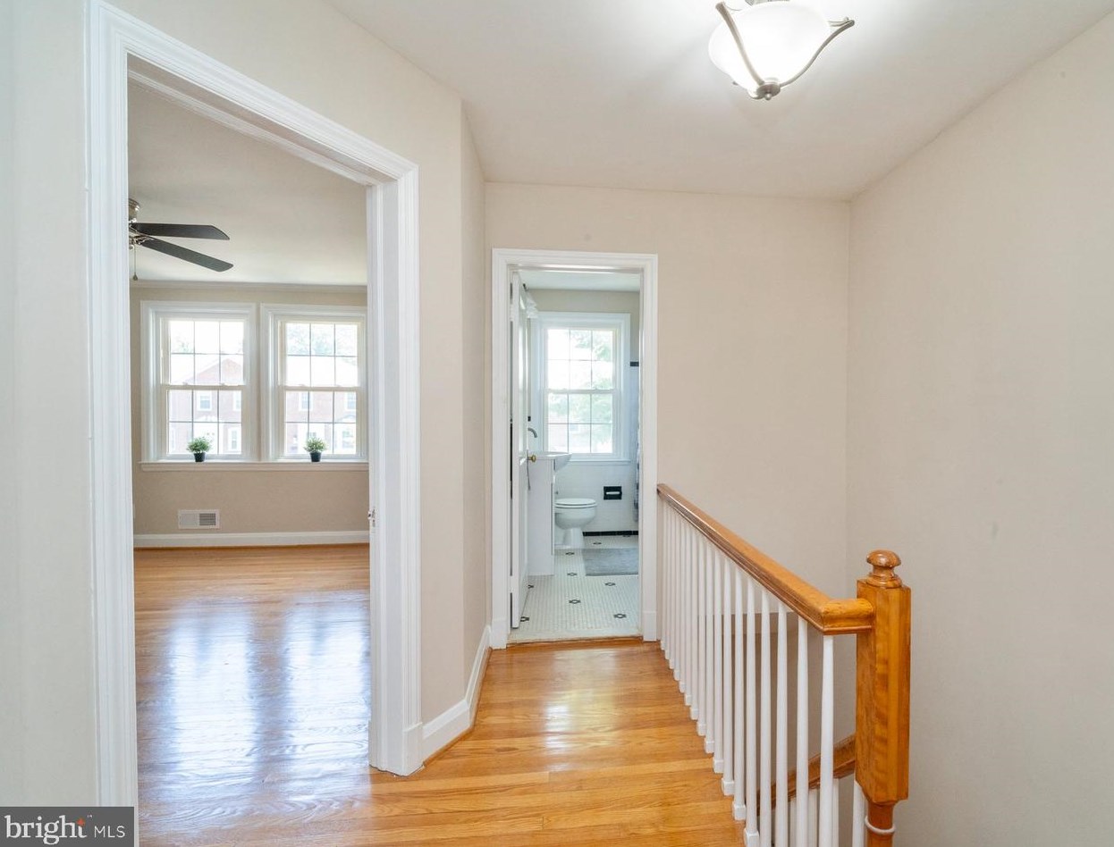 418 Stratford Rd, Baltimore MD  21228-1846 exterior