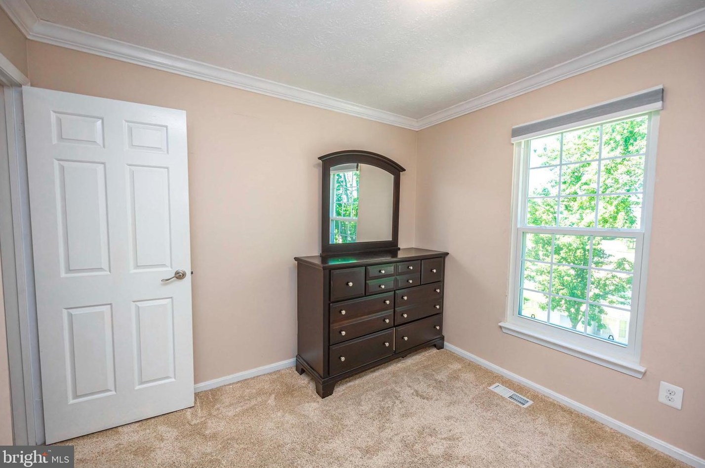 3744 Proctor Ln, Baltimore MD  21236-4747 exterior