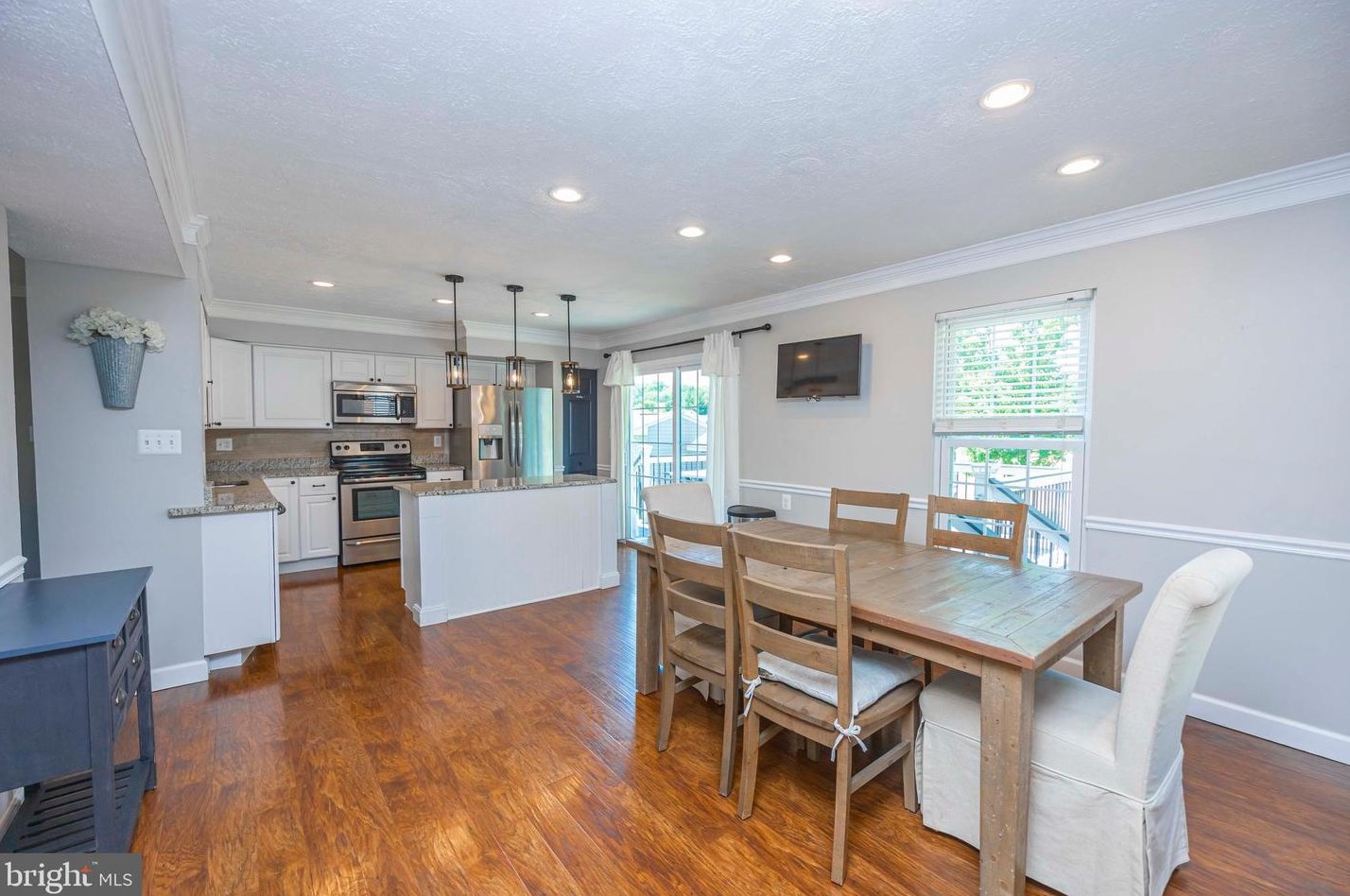 3744 Proctor Ln, Baltimore MD  21236-4747 exterior