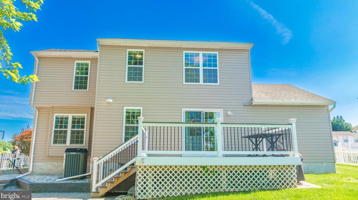 3744 Proctor Ln, Baltimore MD  21236-4747 exterior