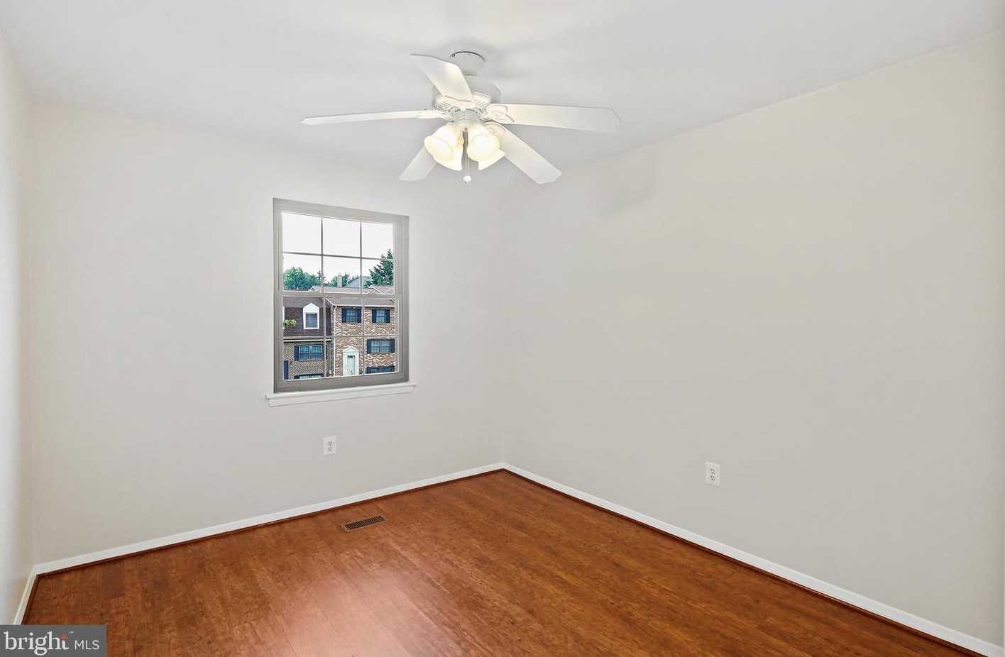 11 Heather Hl Rd, Baltimore MD  21228-6101 exterior