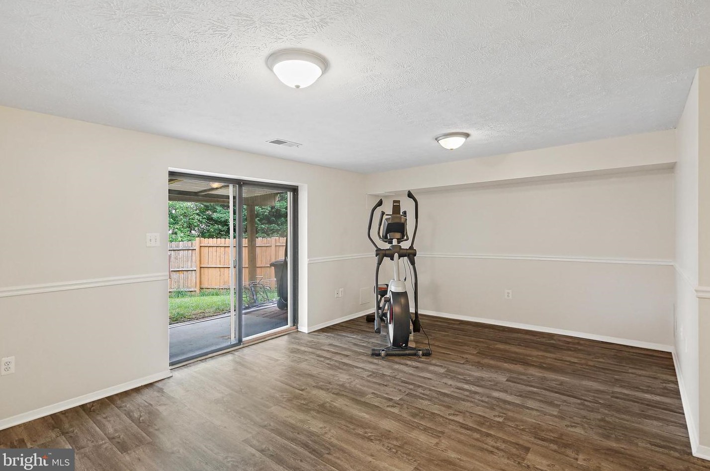 11 Heather Hl Rd, Baltimore MD  21228-6101 exterior