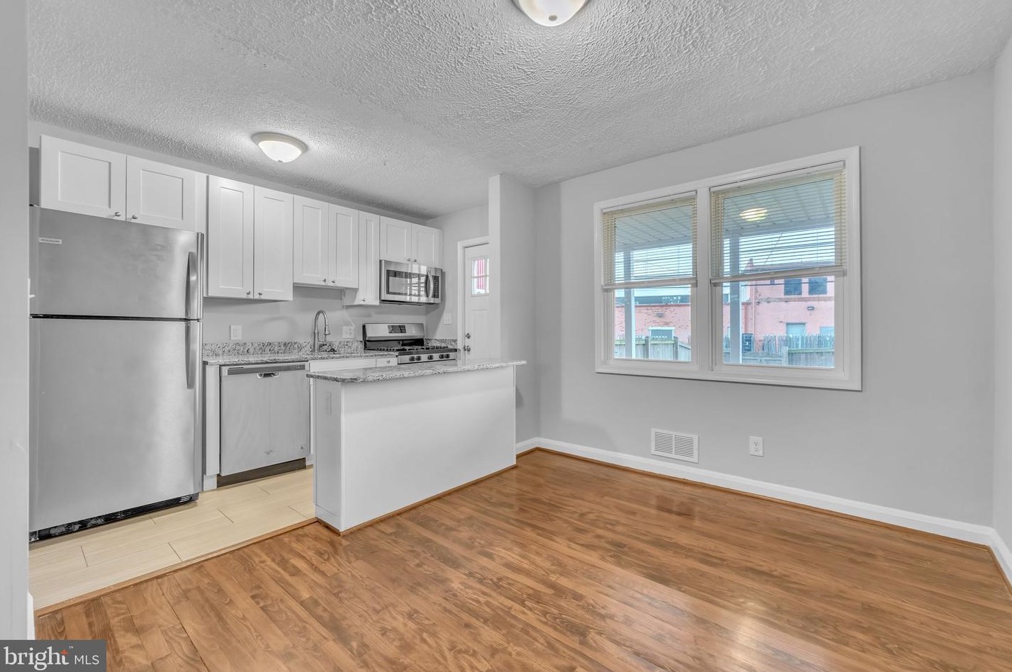 3422 Dunran Rd, Baltimore MD 21222-5946 exterior