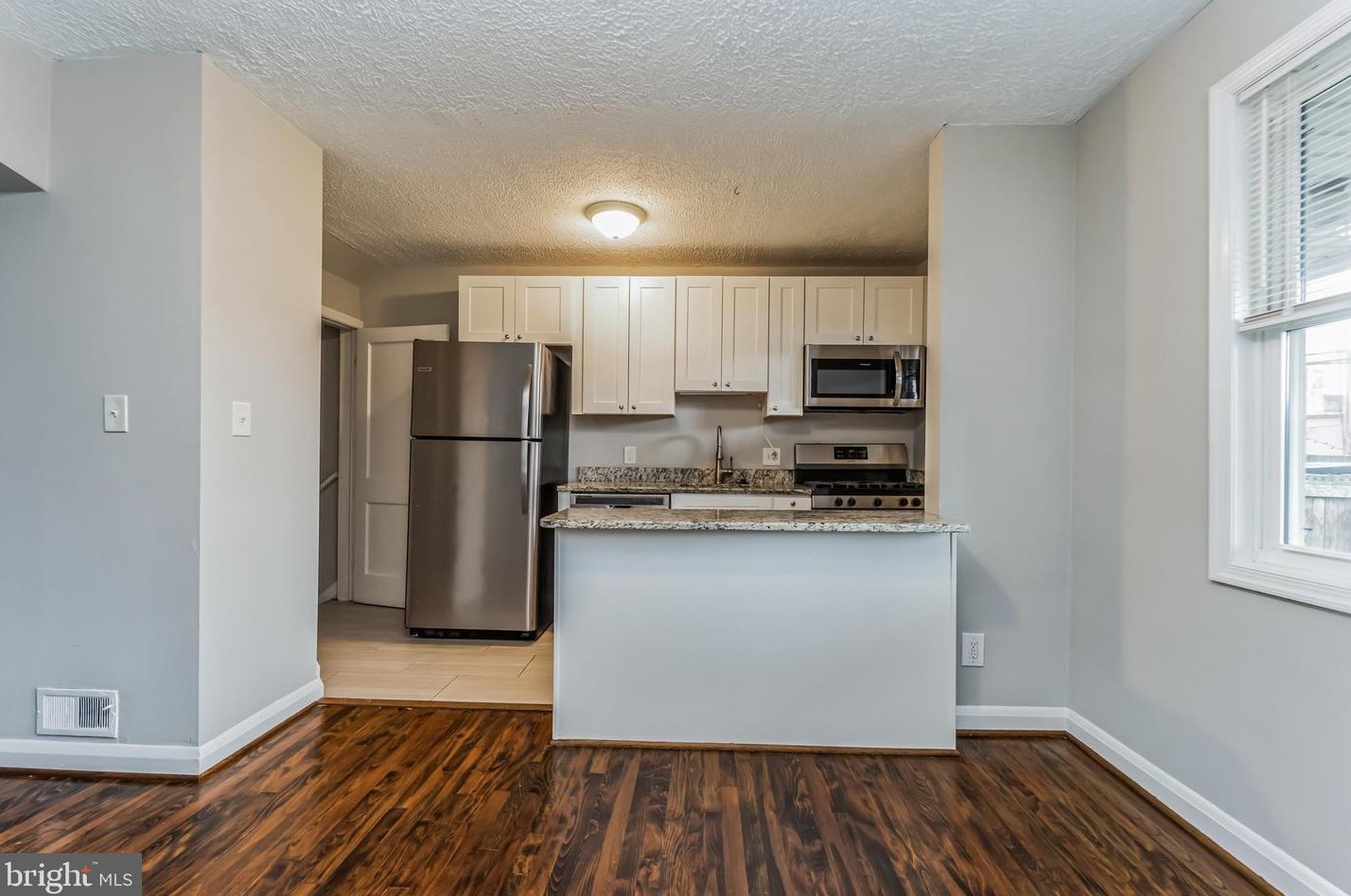 3422 Dunran Rd, Baltimore MD 21222-5946 exterior