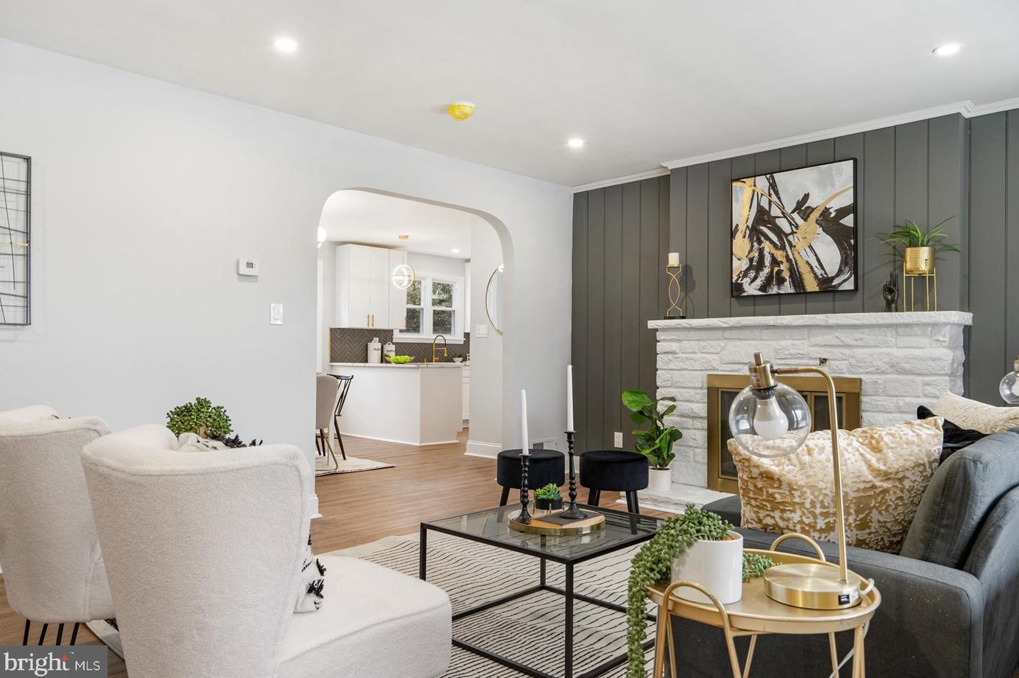 904 Stevenson Ln, Baltimore MD  21286-7916 exterior