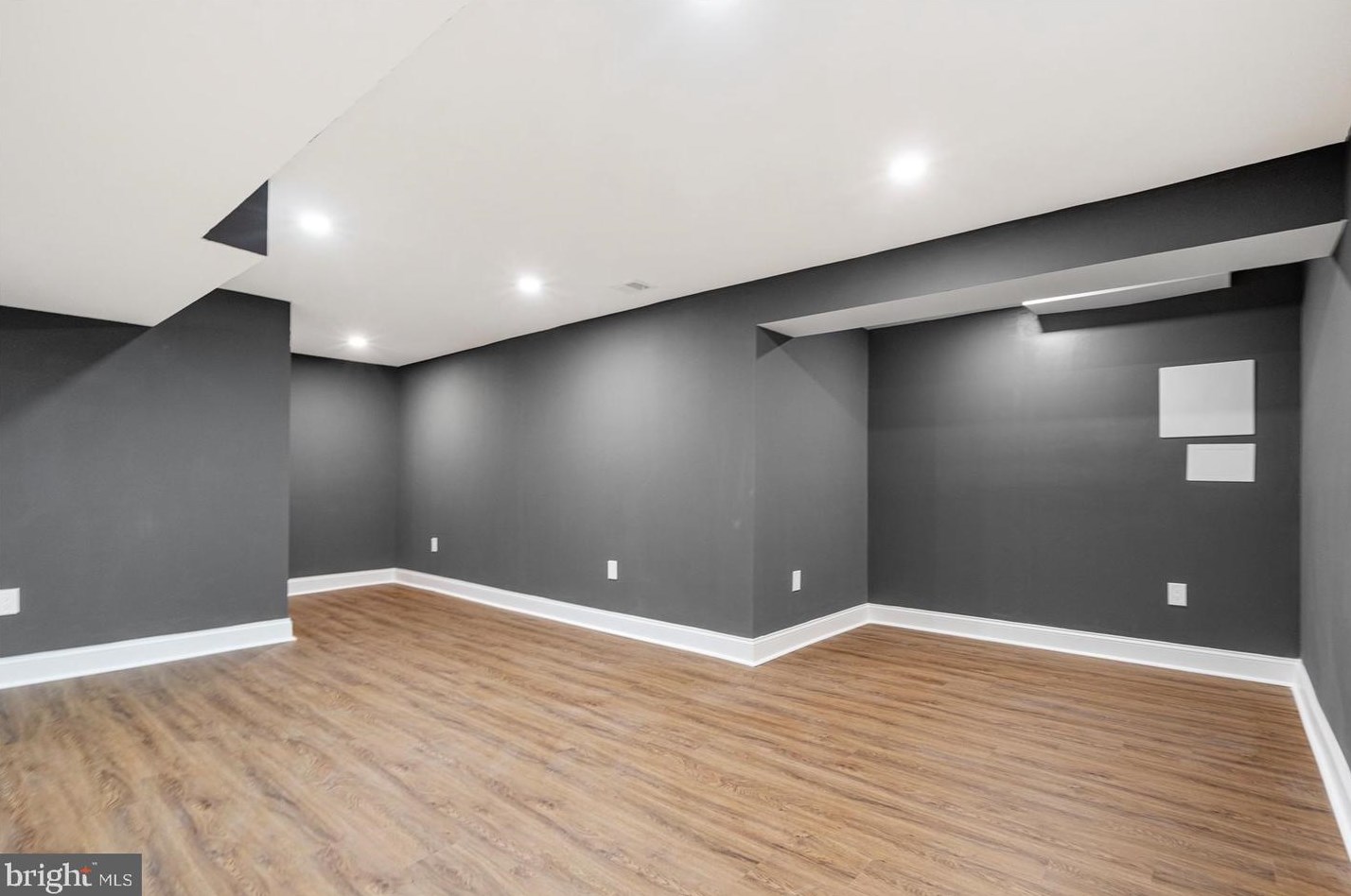 904 Stevenson Ln, Baltimore MD  21286-7916 exterior