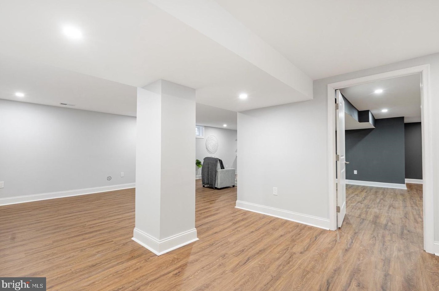 904 Stevenson Ln, Baltimore MD  21286-7916 exterior