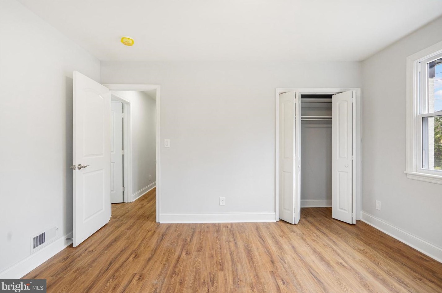 904 Stevenson Ln, Baltimore MD  21286-7916 exterior