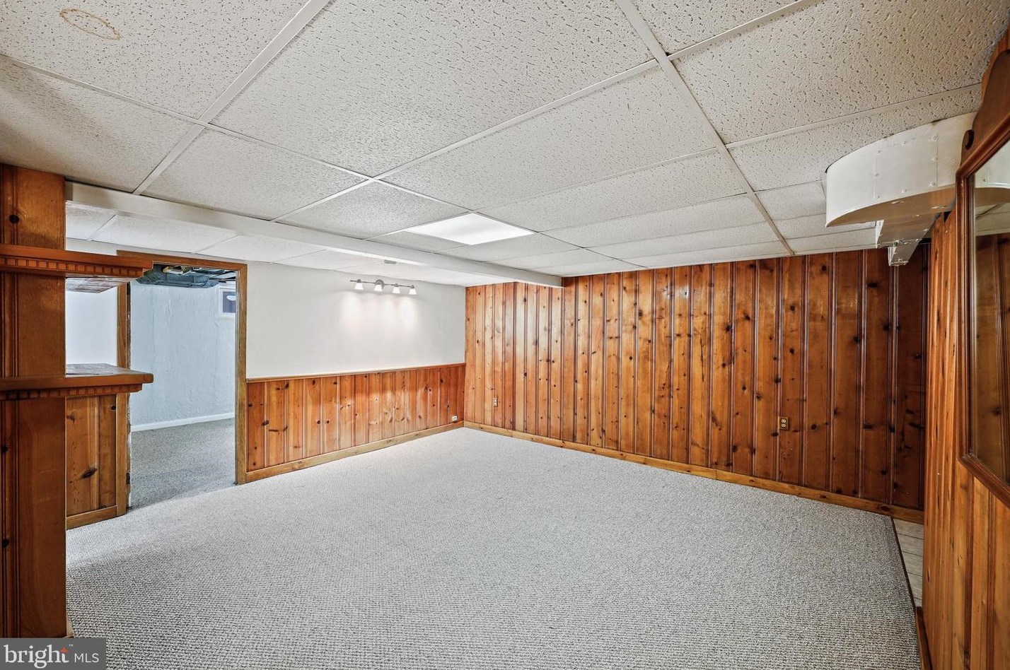 8301 Pleasant Plains Rd, Baltimore MD  21286-8240 exterior