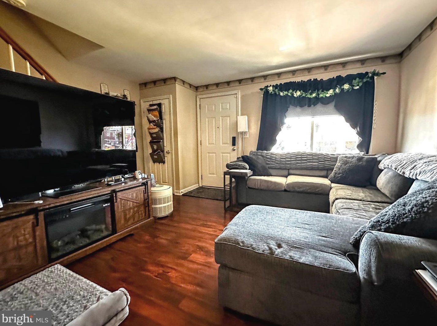 2816 Creston Rd, Baltimore MD  21222-2209 exterior