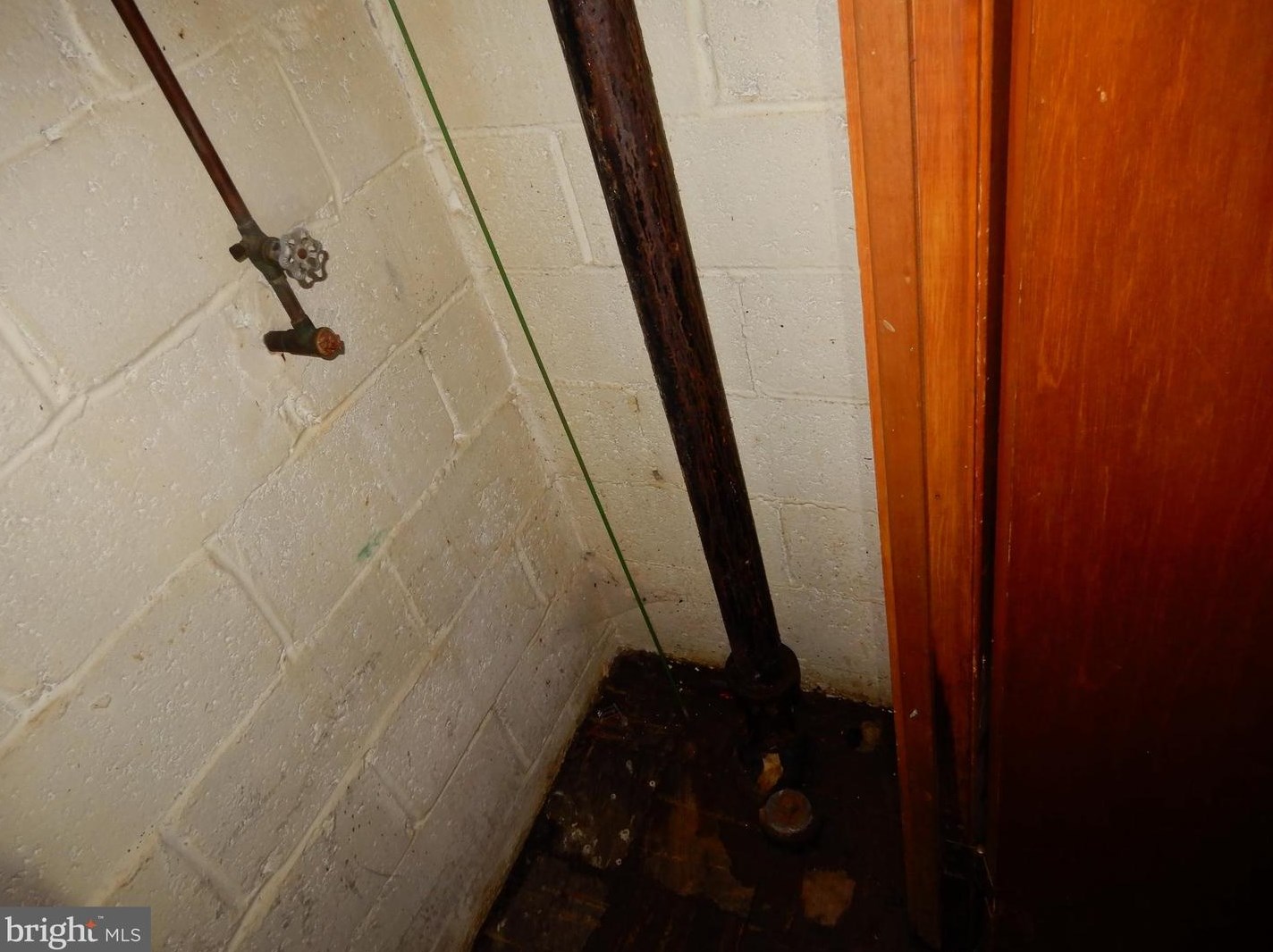 7223 Bridgewood Dr, Baltimore MD  21224-1901 exterior