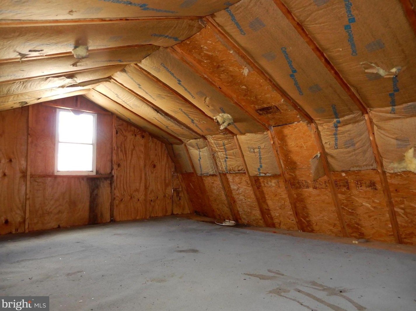 7223 Bridgewood Dr, Baltimore MD  21224-1901 exterior