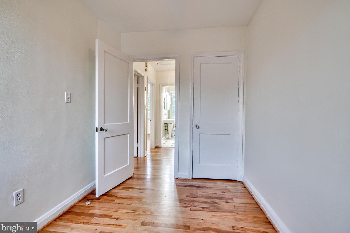 8335 Edgedale Rd, Baltimore MD  21234-5011 exterior