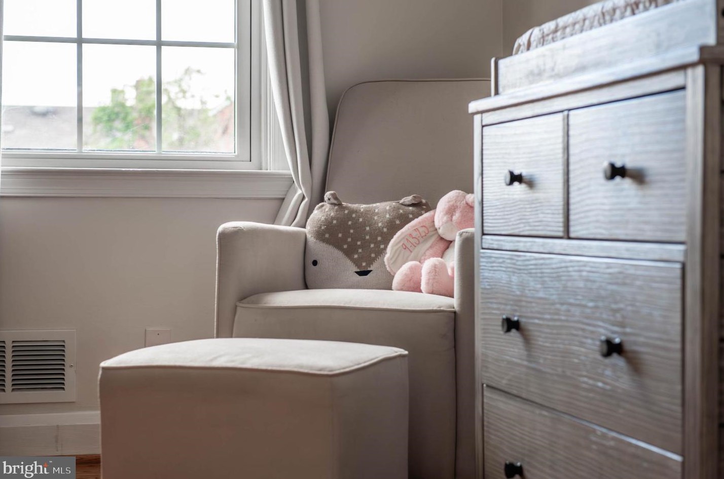 1516 Cottage Ln, Baltimore MD 21286-8012 exterior