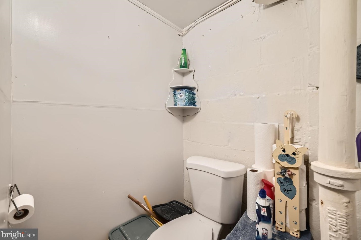 7034 Bank St, Baltimore MD  21224-1805 exterior