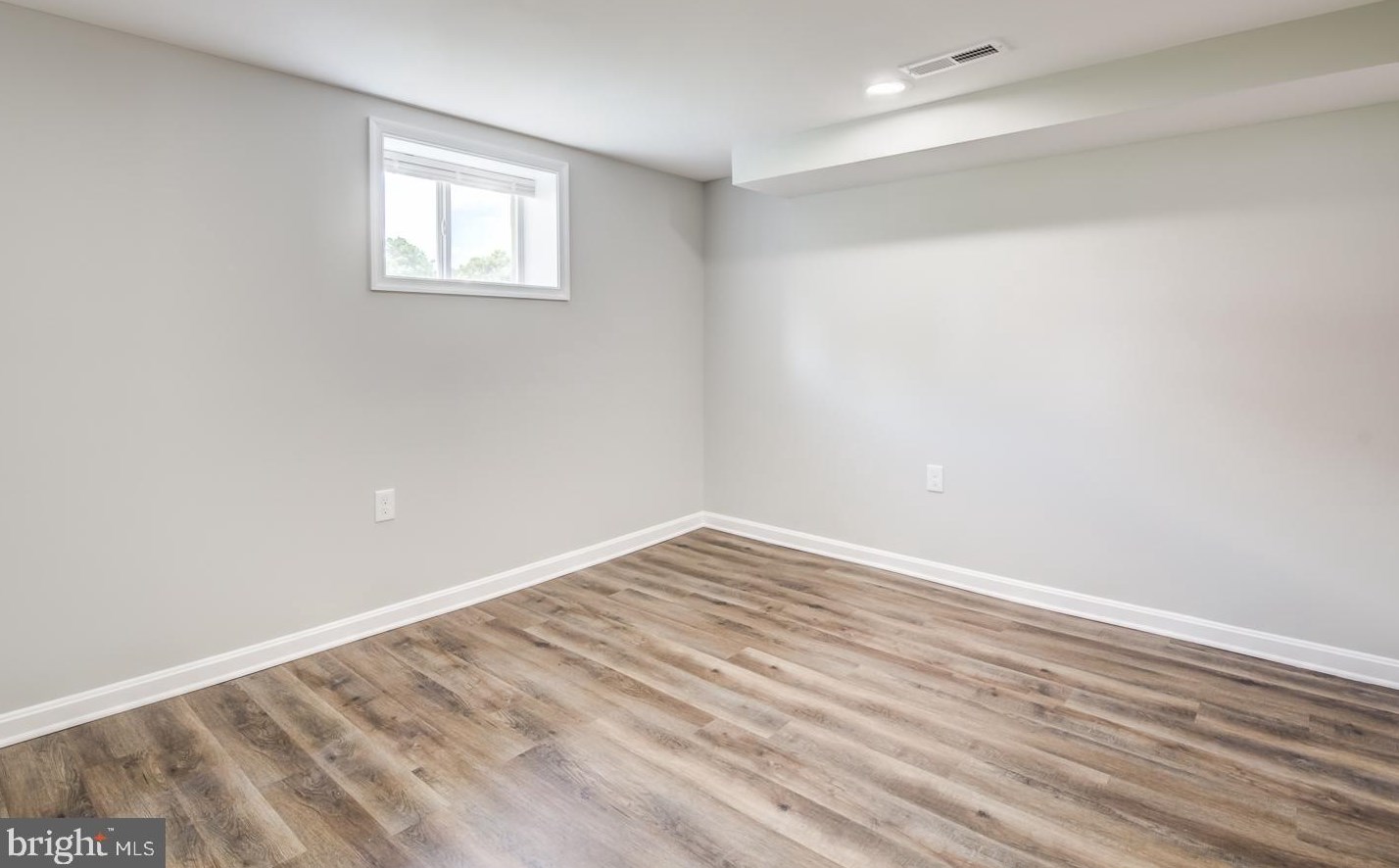 6820 Eastridge Rd, Baltimore MD exterior