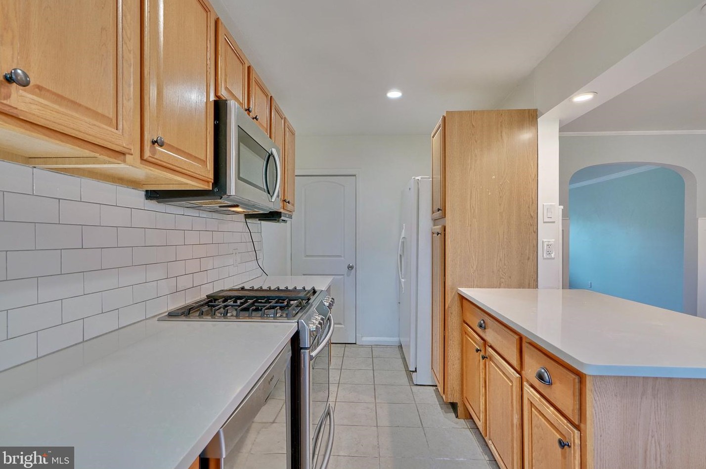 219 Stanmore Rd, Baltimore MD  21212-1135 exterior