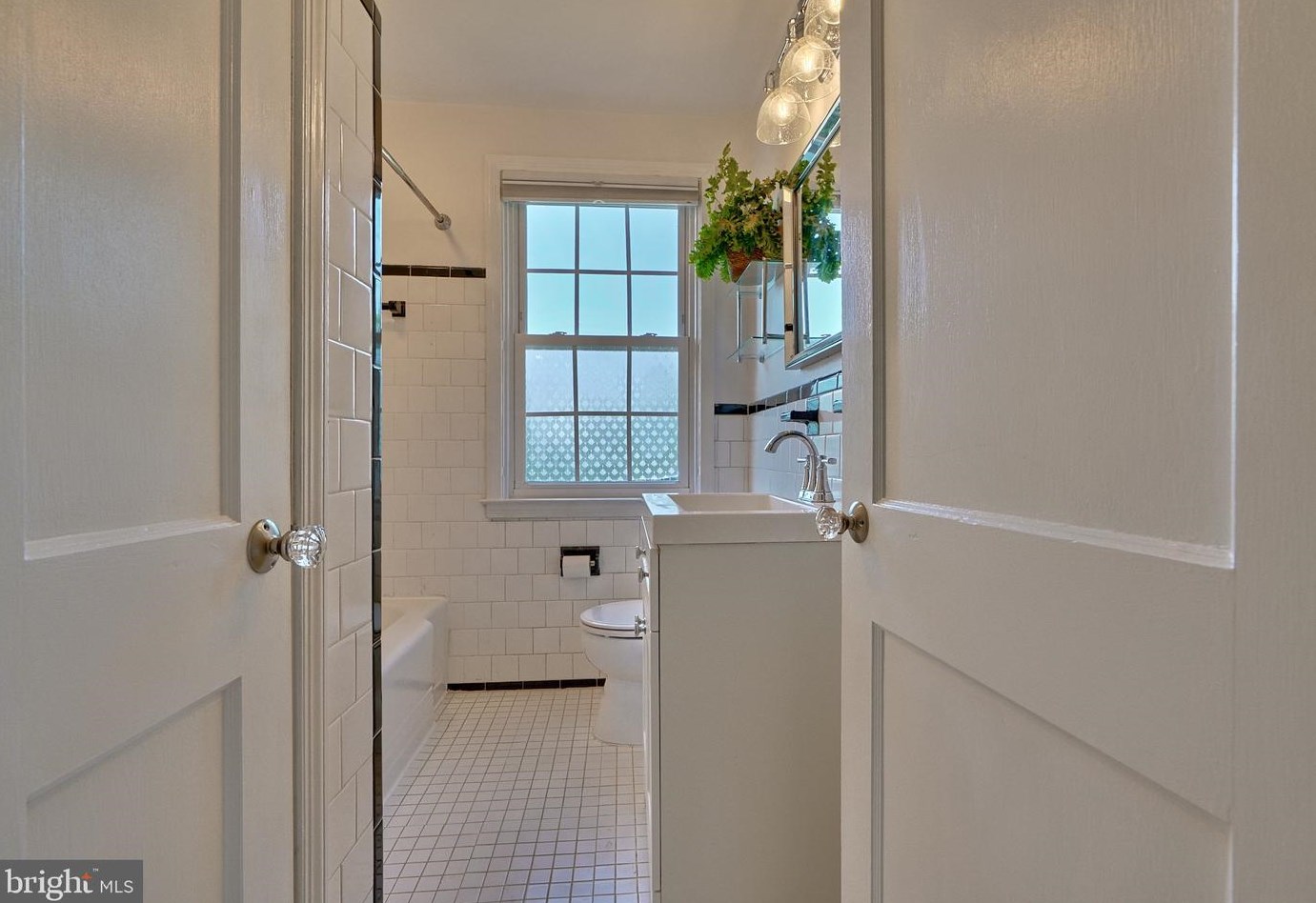 219 Stanmore Rd, Baltimore MD  21212-1135 exterior