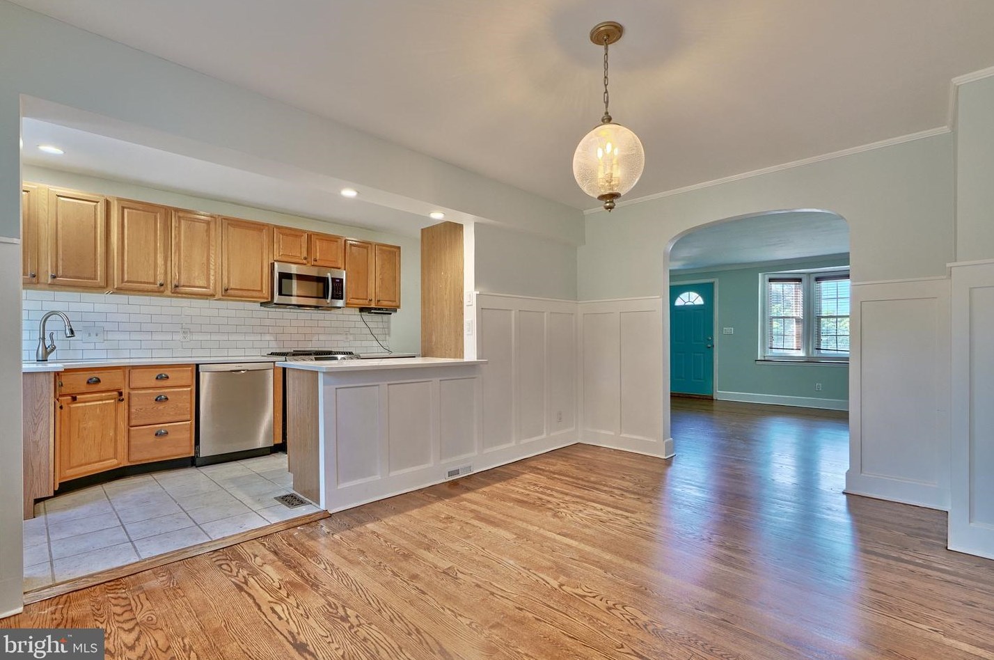 219 Stanmore Rd, Baltimore MD  21212-1135 exterior