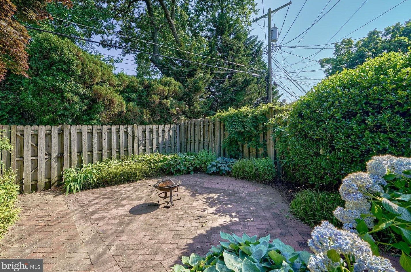 219 Stanmore Rd, Baltimore MD  21212-1135 exterior