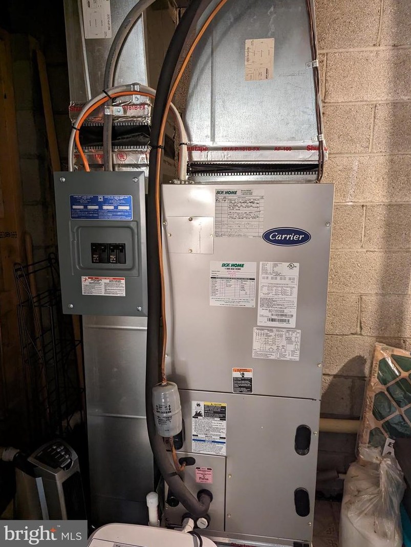 3688 Double Rock Ln, Baltimore MD  21234-4223 exterior