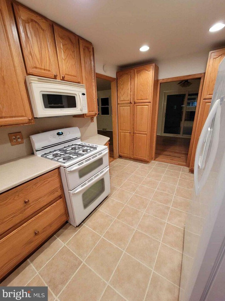 5615 Cynthia Ter, Baltimore MD  21206-3005 exterior