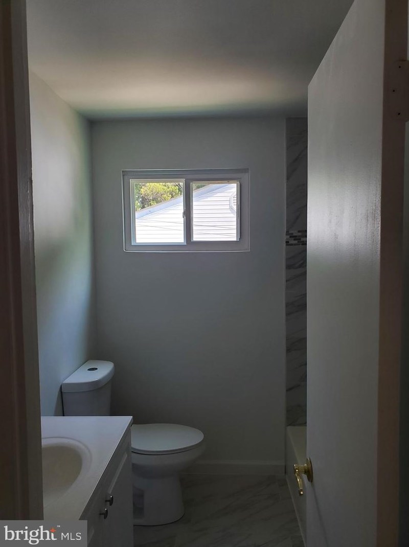 5615 Cynthia Ter, Baltimore MD  21206-3005 exterior