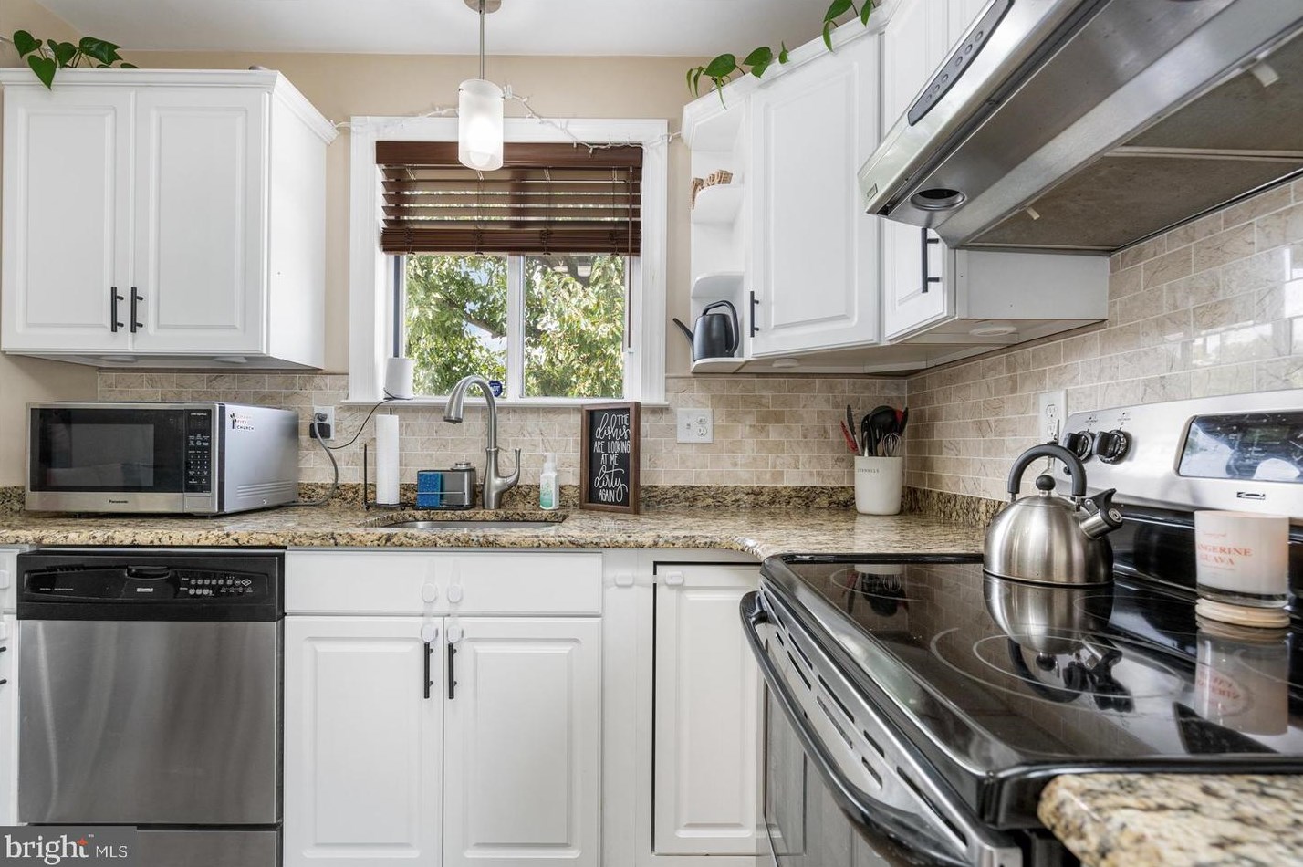 7902 35th St, Baltimore MD  21237-1410 exterior