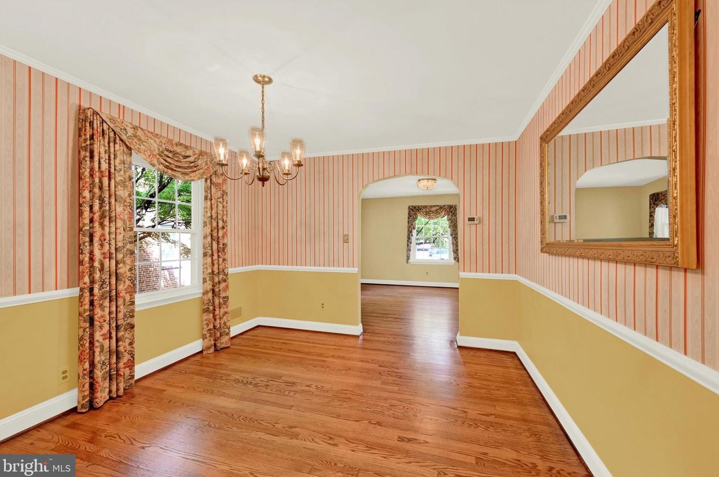 311 Linden Ave, Baltimore MD 21227-2449 exterior