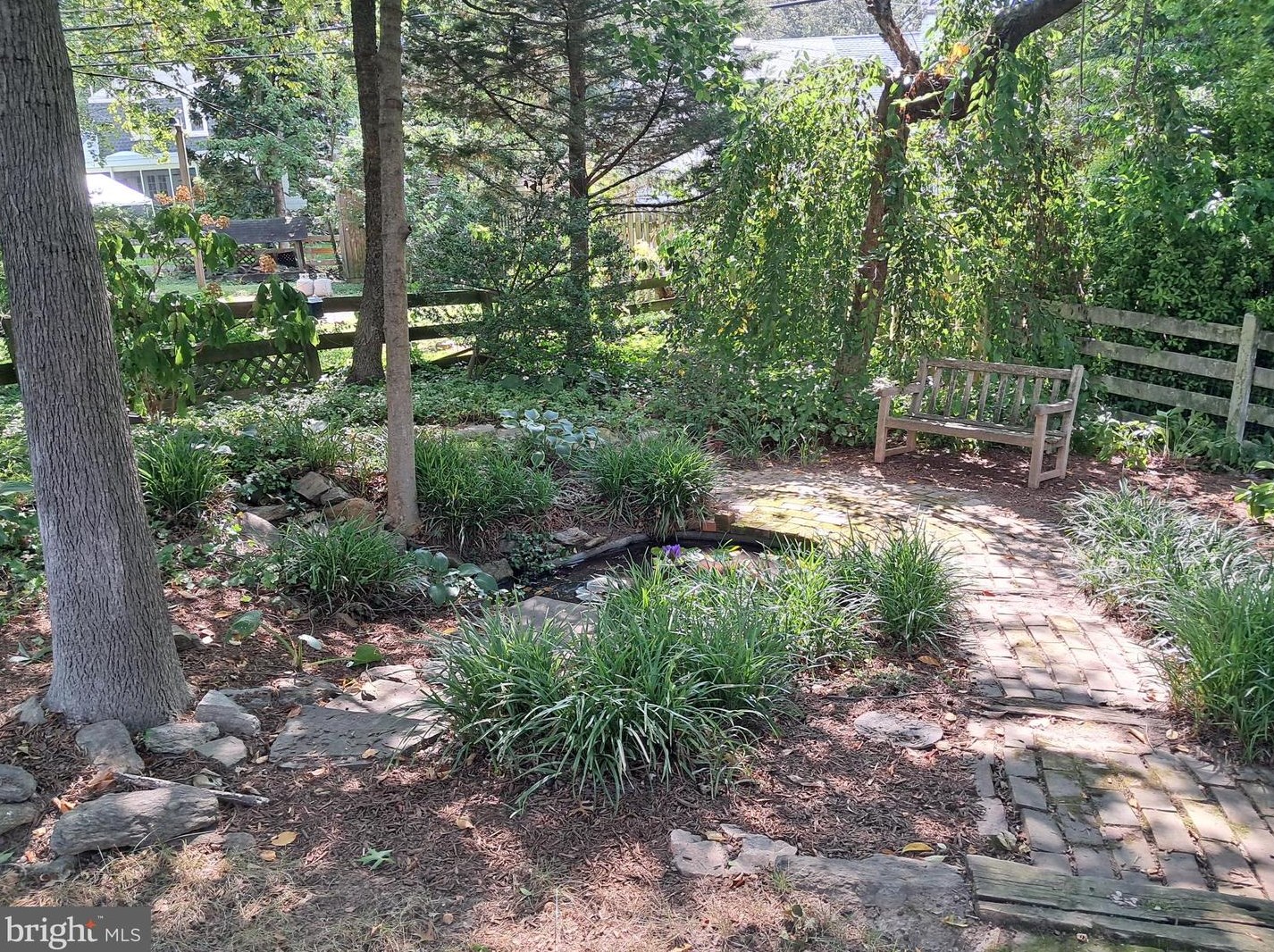 311 Linden Ave, Baltimore MD 21227-2449 exterior