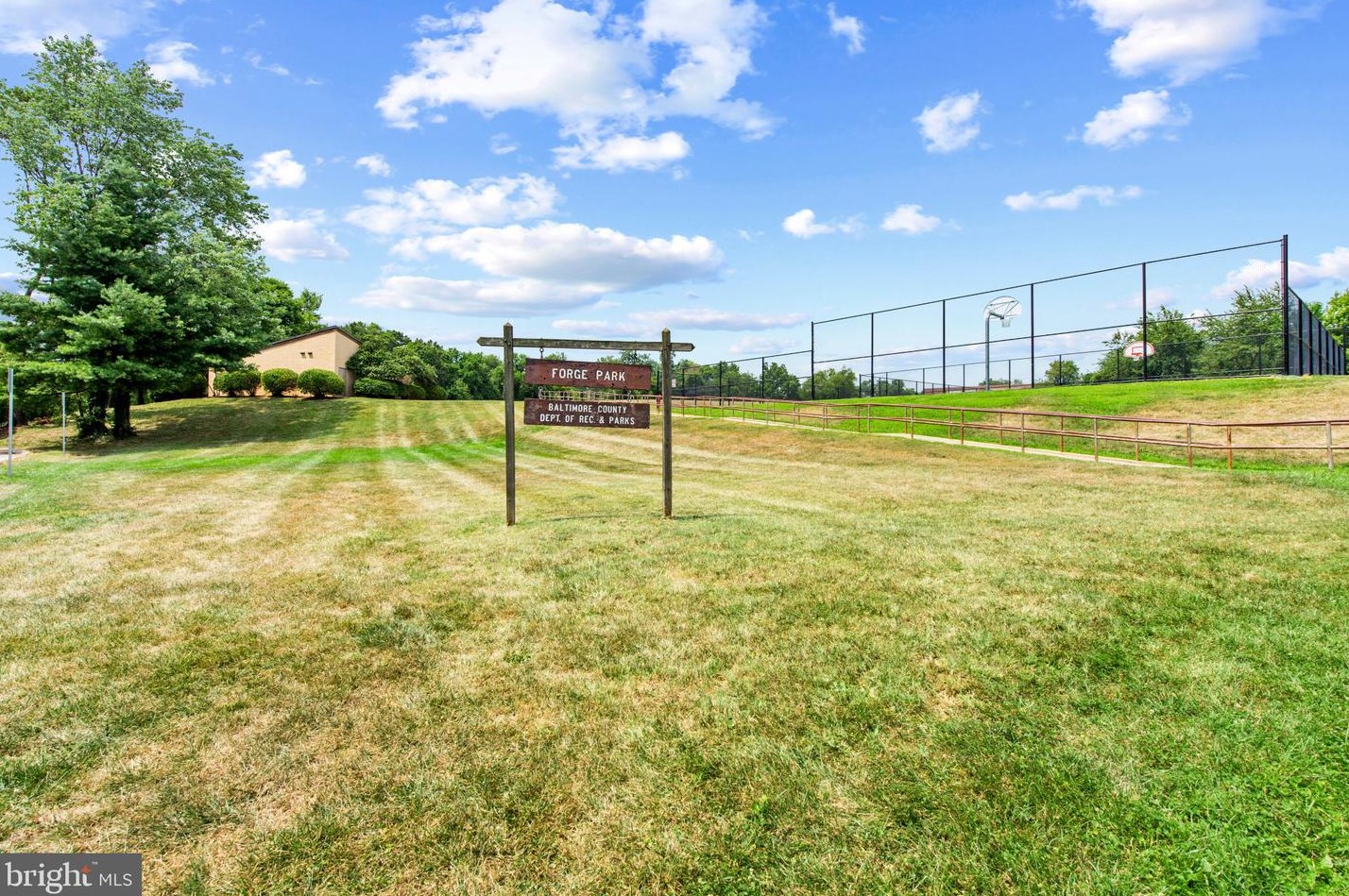 203 Blenheim Rd, Baltimore MD  21212-1704 exterior